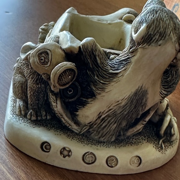 Harmony Kingdom Figurine Box - Made in England - Picture 9 of 16